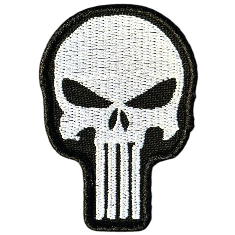 Шеврон каратель Punisher (6x4 cm)