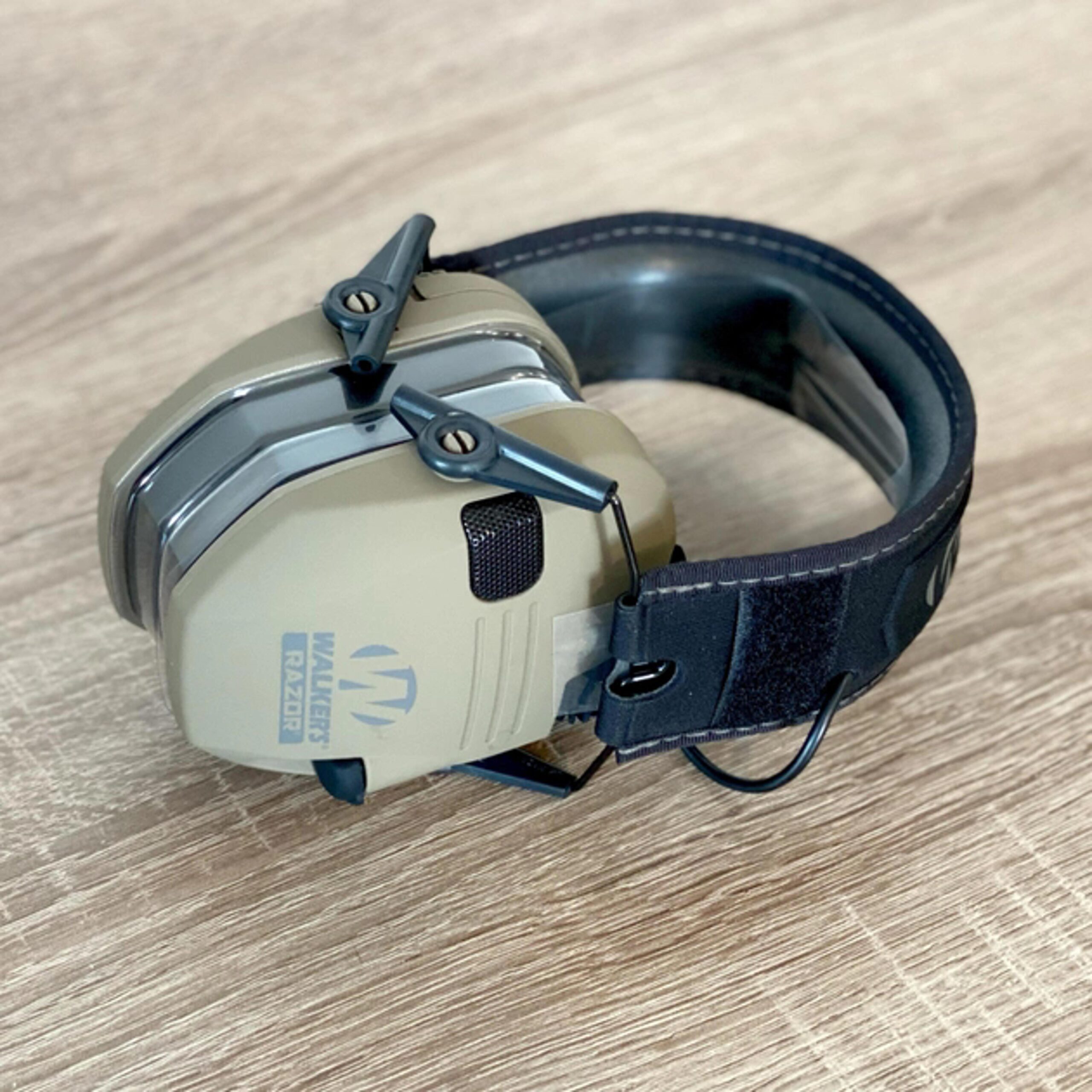 Активні захисні навушники Walker's Razor Slim Electronic Muffs (FDE)