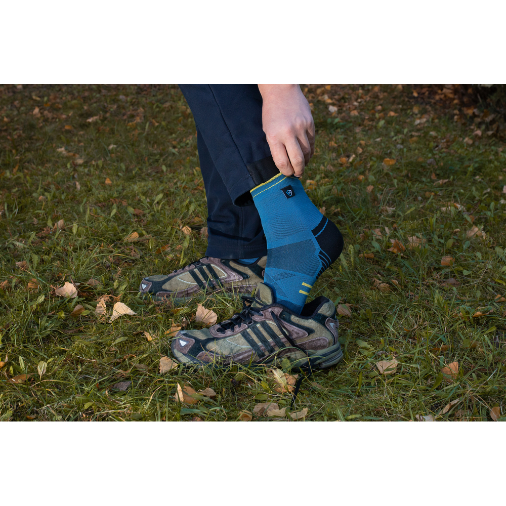 Шкарпетки водонепроникні Dexshell Running Lite 2.0 Socks, темно-блакитні, розмір M (39-42)