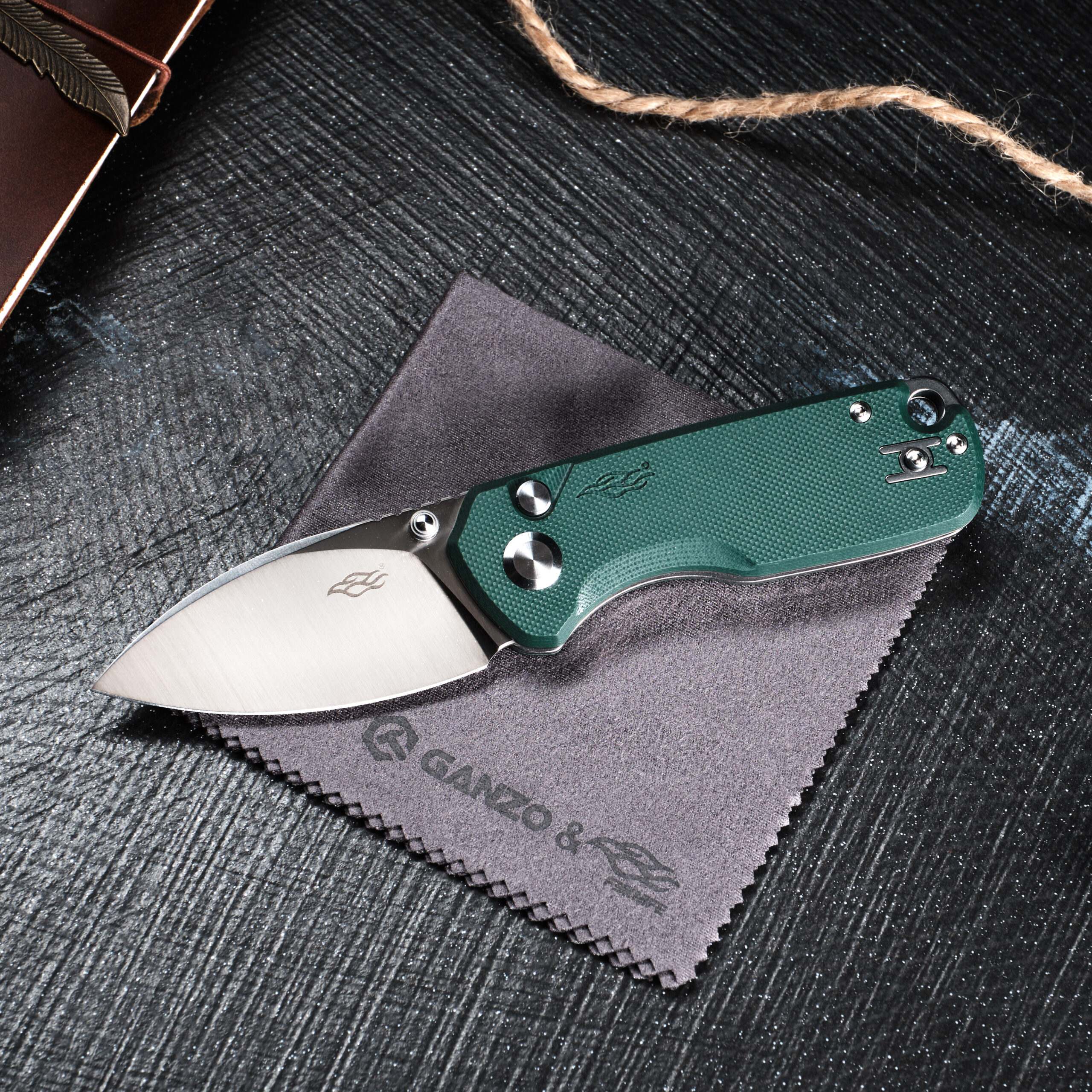 Ніж кишеньковий Firebird FH925 (6.5 см) D2 / G10 синьо-зелений